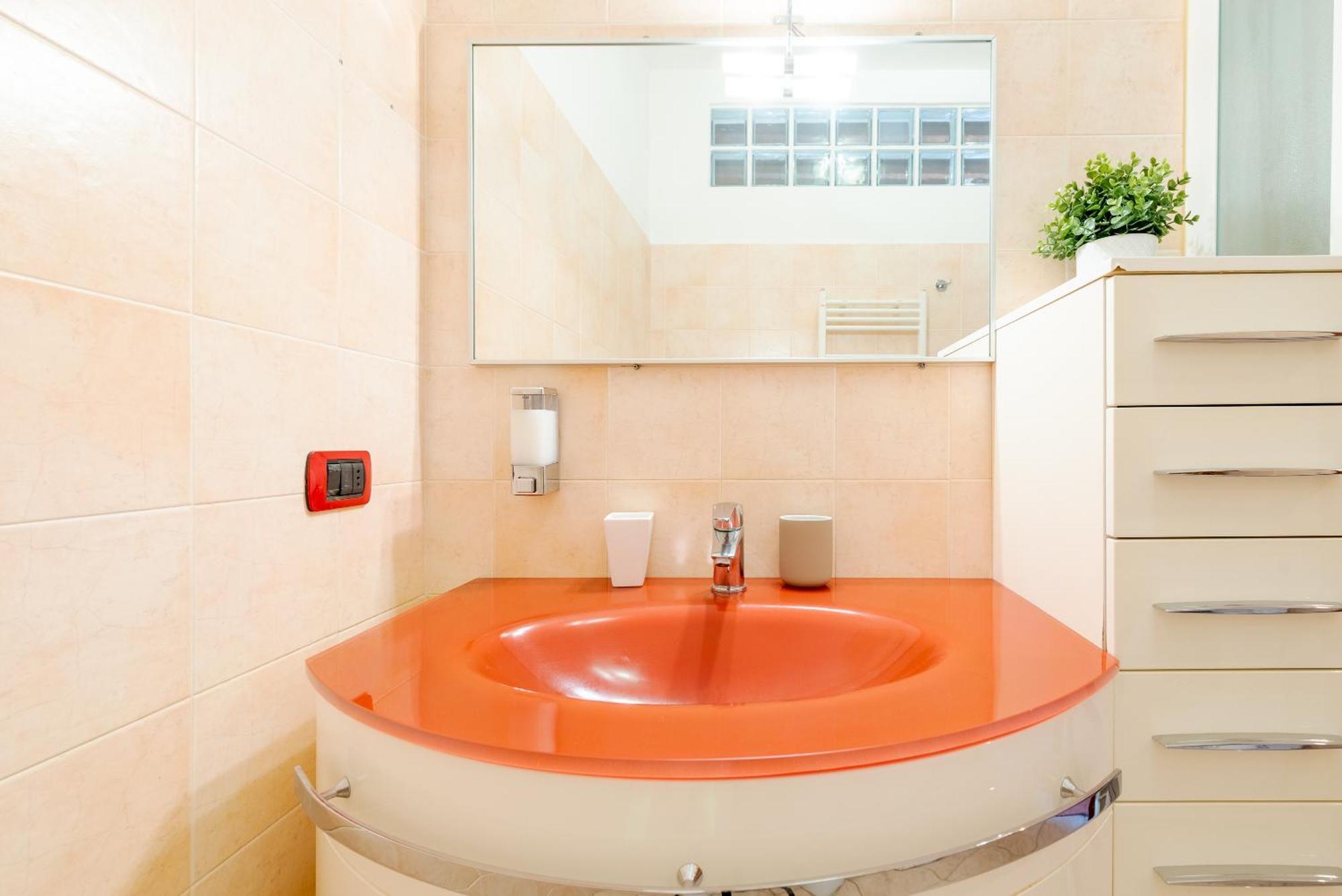Guest Planet - Rosso Milano Apartment - Navigli Area Extérieur photo