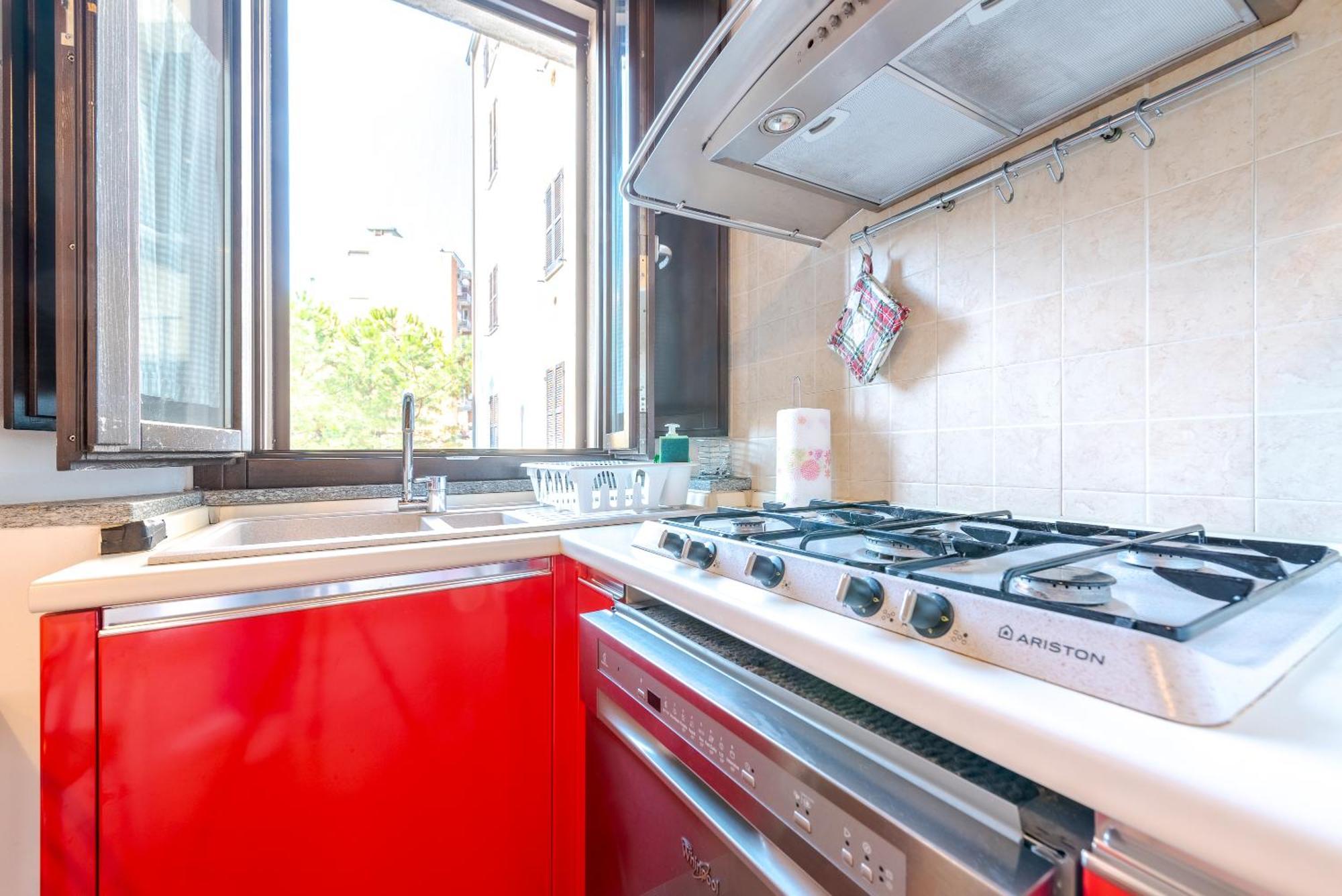 Guest Planet - Rosso Milano Apartment - Navigli Area Extérieur photo