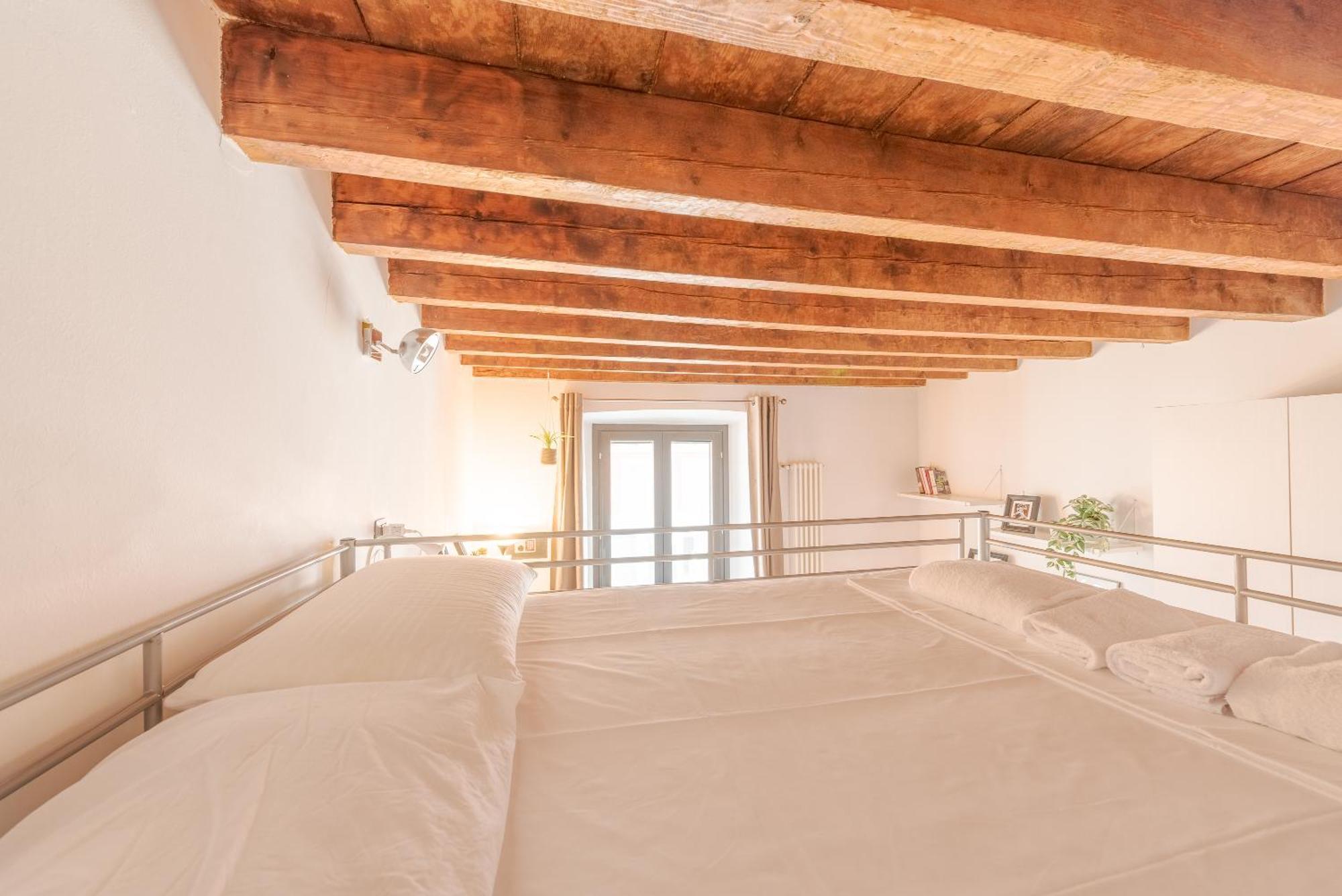 Guest Planet - Rosso Milano Apartment - Navigli Area Extérieur photo