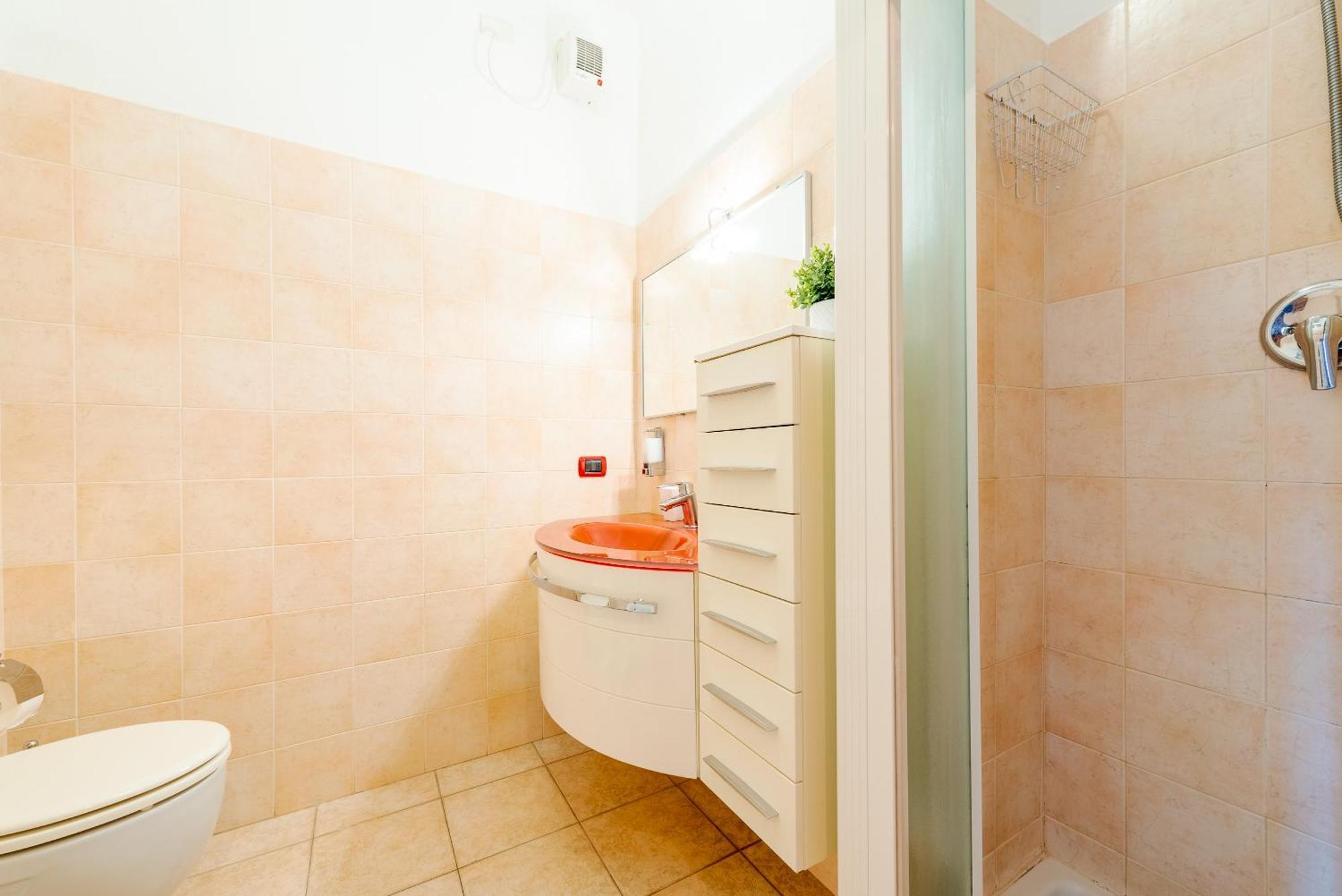 Guest Planet - Rosso Milano Apartment - Navigli Area Extérieur photo